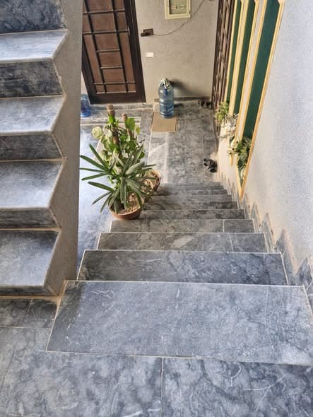 10 Marla Upper Portion House For Rent in Gagra Villas, Multan