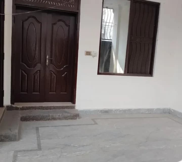 4 Marla Double Story House For Sale In  North Gulgasht, Multan
