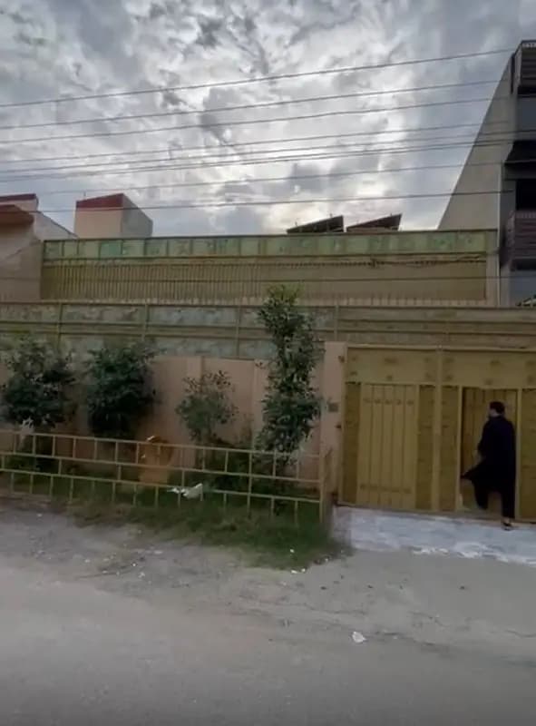 10 Marla House for Sale In Hayatabad, Peshawar