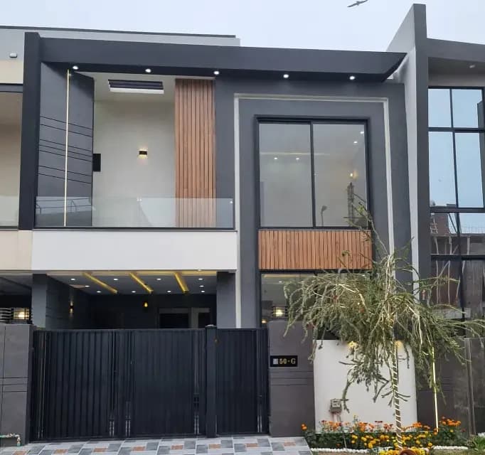 5 Marla Double Story House For Sale In Royal Orchard, Multan