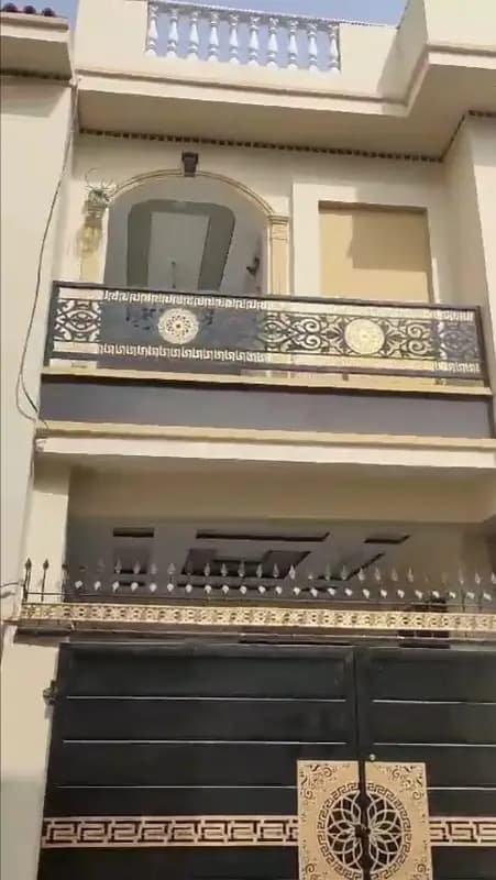 4 Marla House Available For Sale  In Satellite Town, Multan
