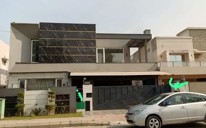 1 Kanal House For Sale In Bahria Town Sector B, Lahore