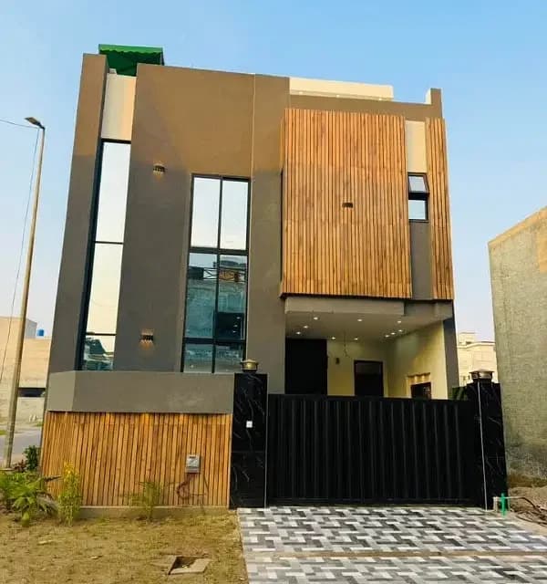 5 Marla House For Sale In Royal Orchard, Multan