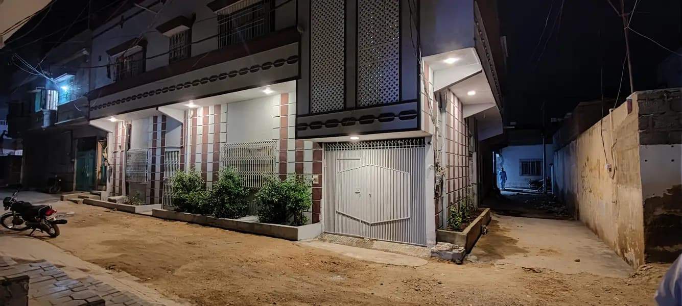 137 sq yard Model Colony g+1 Corner walking distance from Airport