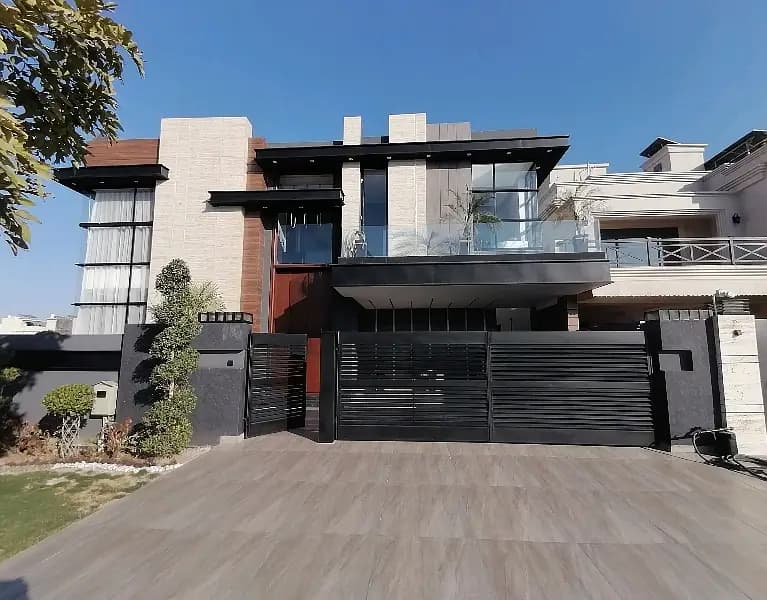 20 Marla House For Sale In  Royal Orchard, Multan