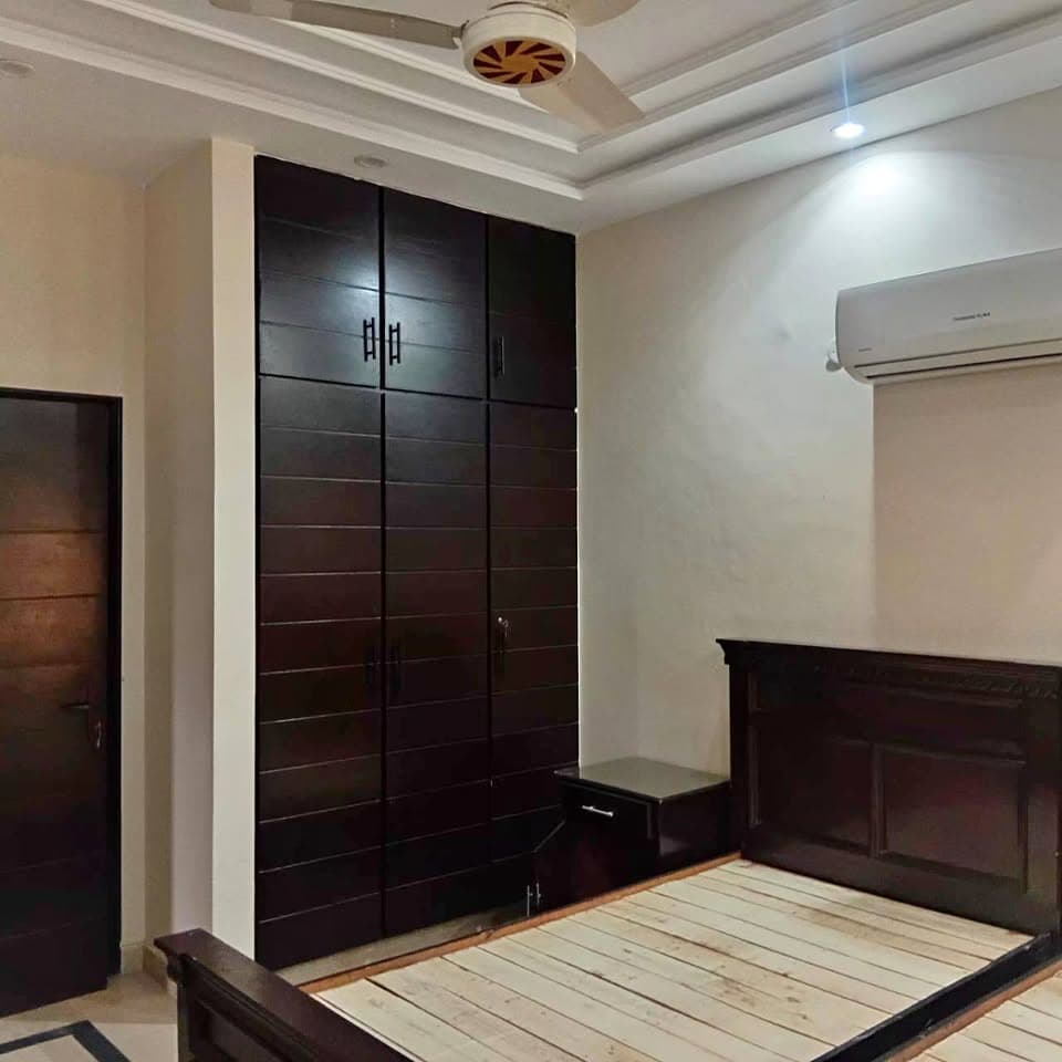 6 Marla House For Rent In Dha Phase 3, Lahore