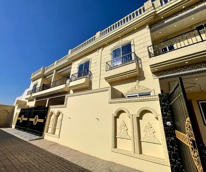 4 Marla  Double Story House For Sale In Bahadurpur Near Bilawal House Multan