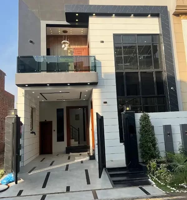 5 Marla House For Sale In Park View City Executive Block, Lahore