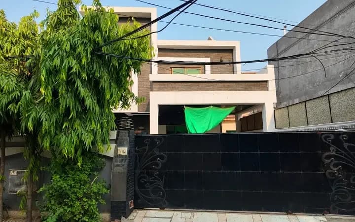 1 Kanal House For Sale In New Super Town, Lahore