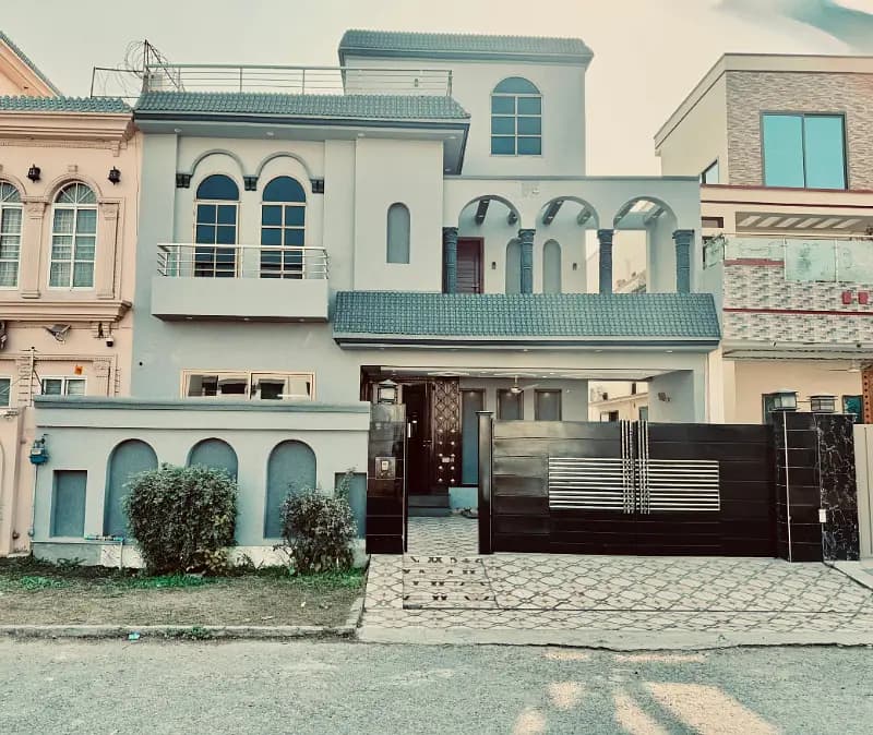 10 Marla House For Sale In  Citi Housing Society, Gujranwala