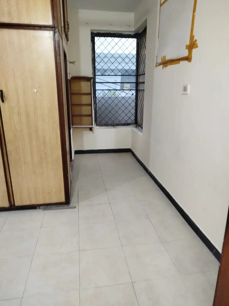 8 Marla Lower Portion For Rent In Township - Sector A1, Lahore