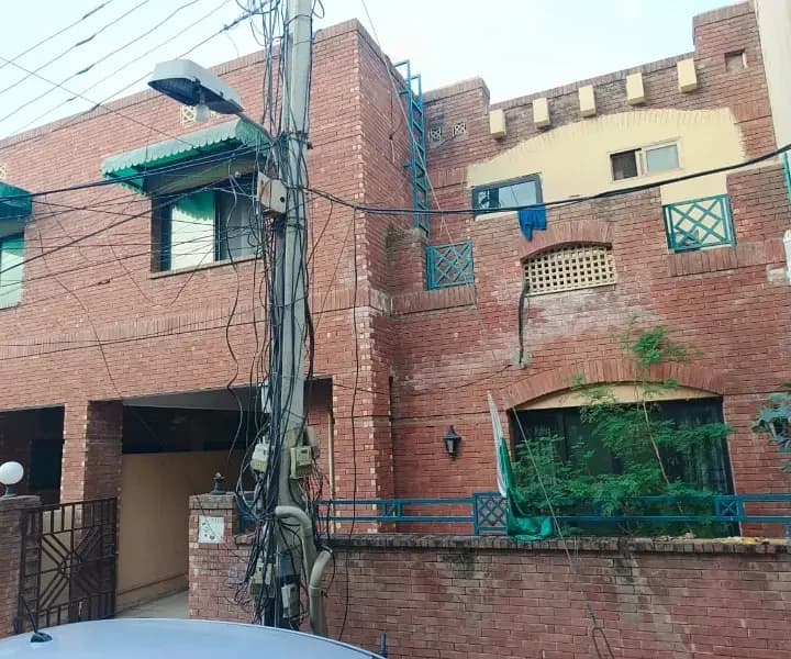 8 Marla House For Sale In Dream Garden, Multan