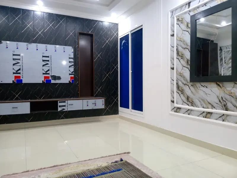 10 Marla House For Rent In  Shaheen Villas, Sheikhüpura