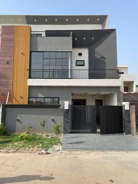 5 Marla House For Sale in Manik Block Buch Villas, Multan 