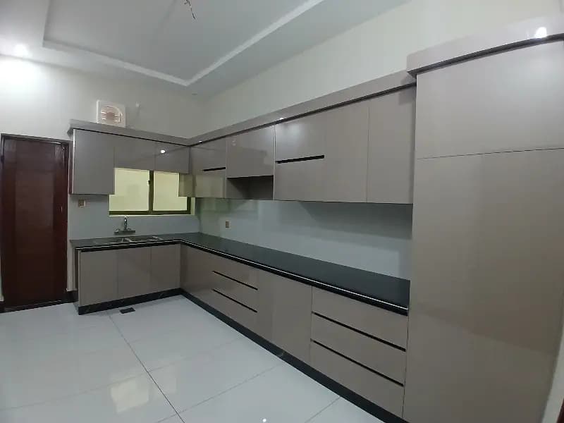 10 Marla House For Sale In Iqbal Garden, Rahimyar Khan