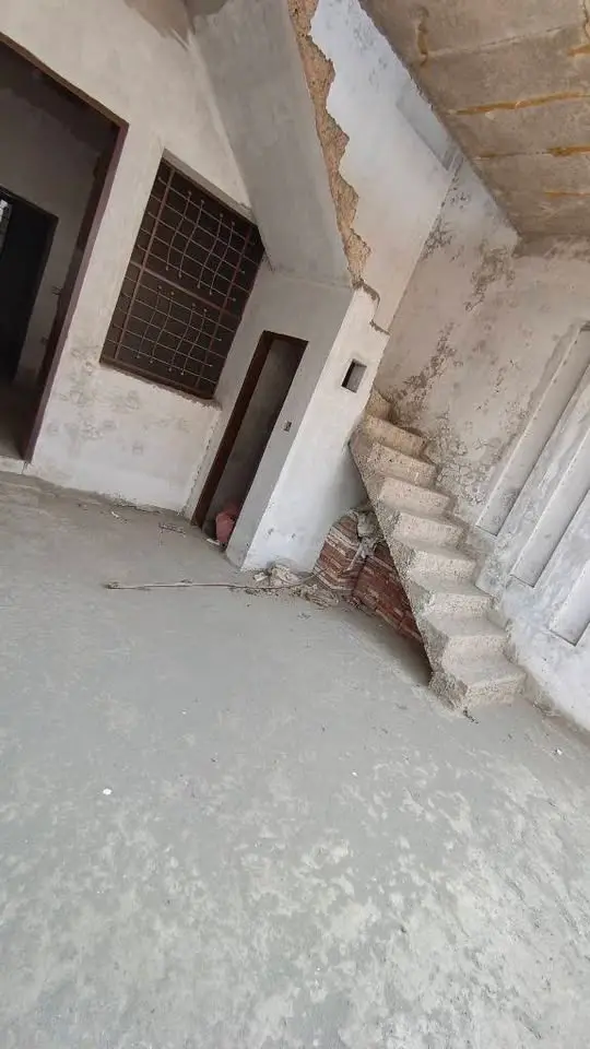 5 Marla Gray Structure House Available For Sale In Bahadarpur Metro Station, Multan   — photo 5