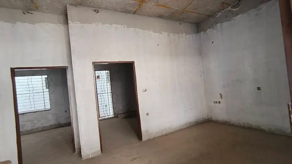 5 Marla Gray Structure House Available For Sale In Bahadarpur Metro Station, Multan   — photo 7