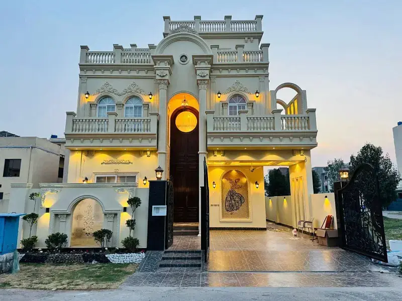 10 marla Brand New House For Sale In Citi Housing Society, Gujranwala