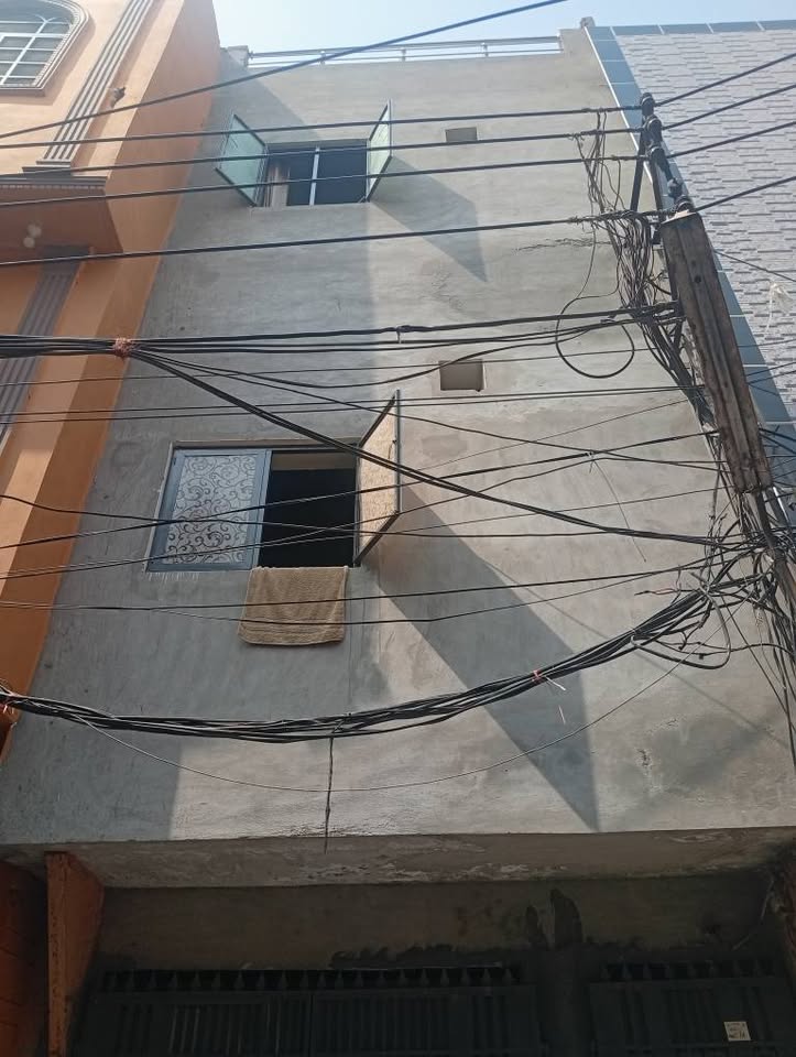 1 Marla House For Sale In Rashid Road, Lahore - Image 1