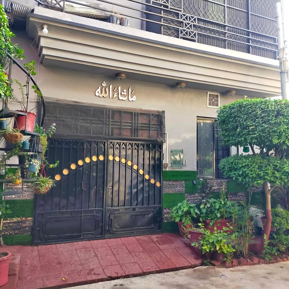 3.5 Marla House For Sale In Zeenat Block Allama Iqbal Town , Lahore - Image 1