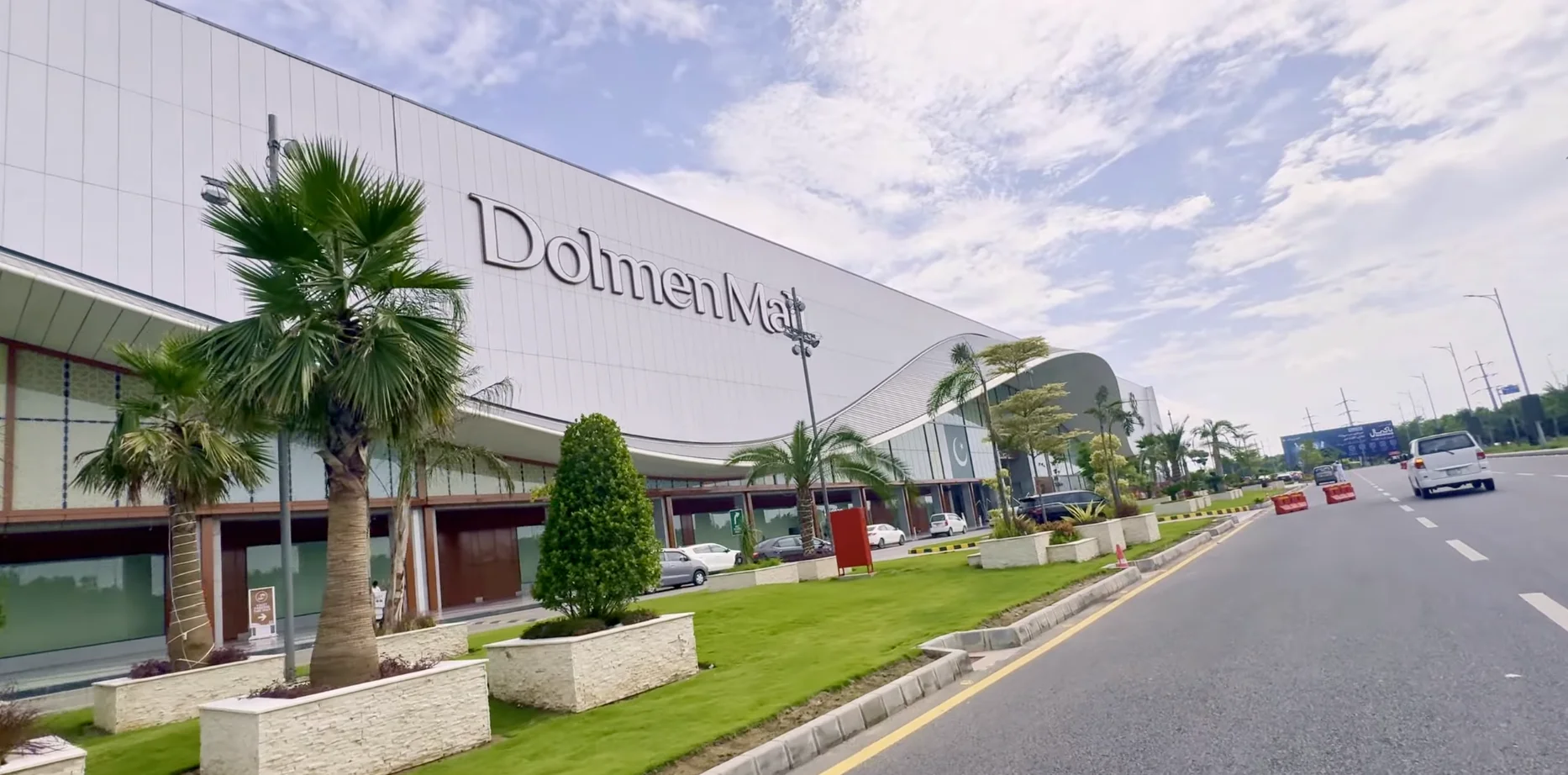 Dolmen Mall Lahore