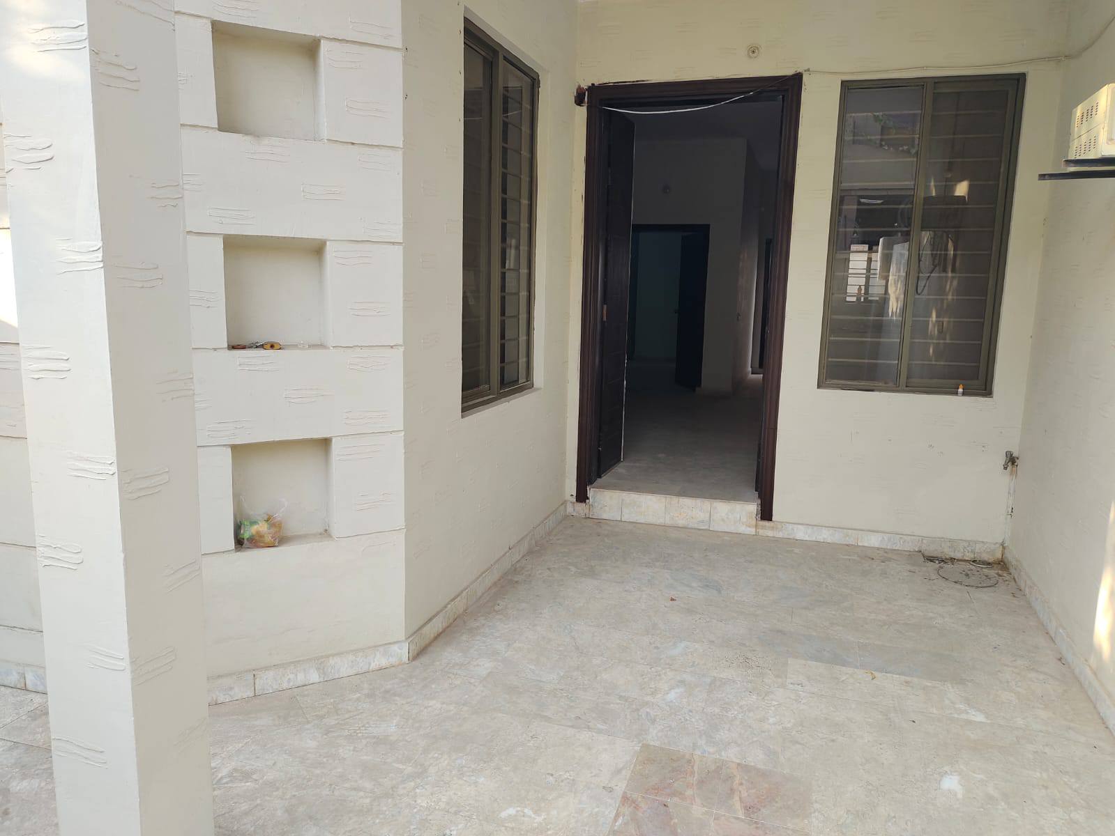 4 Marla Double Story House For Rent in Model Town Mps Road, Multan - Image 1