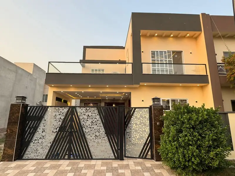 7 Marla Available For Sale In  Buch Executive Villas, Multan - Image 1