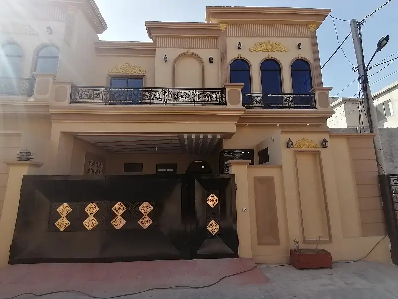6 Marla House Available For Sale In Bosan Road, Multan - Image 1