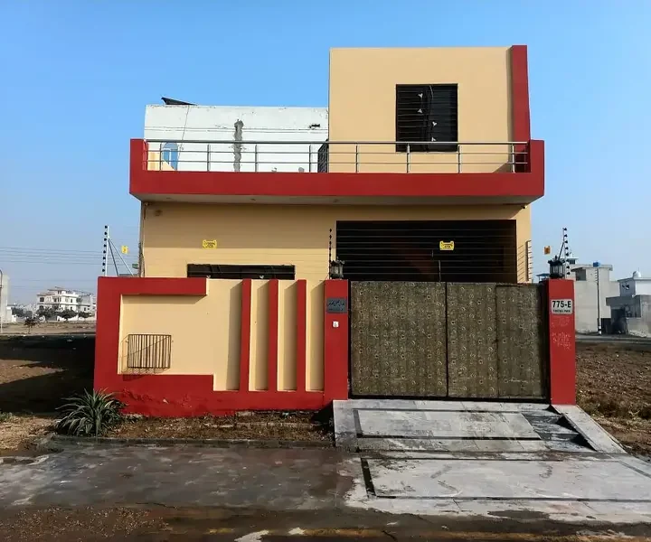 5 Marla Single Story House For Sale Central Park Housing Scheme Block E, Lahore - Image 1