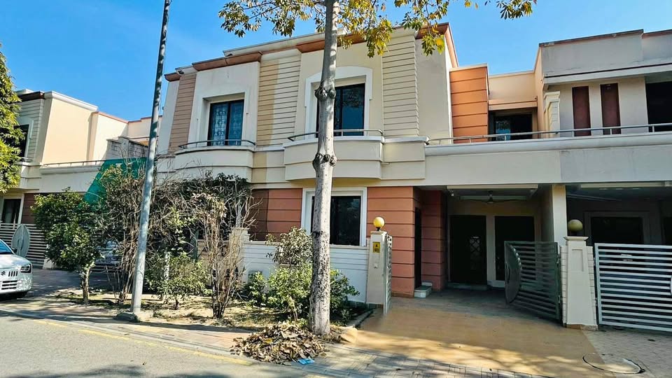 5 Marla House For Sale In Garden ,Lahore - Image 1