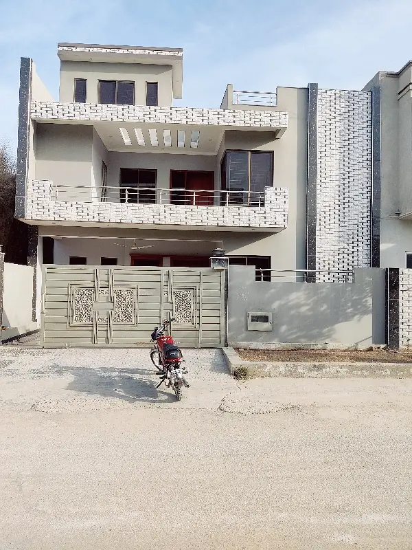 10 Marla Double Unit House For Rent In Multi Gardens Islamabad - Image 1