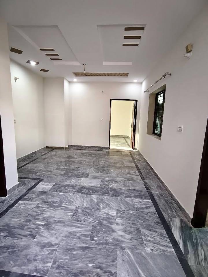 5 Marla Upper portion For Rent In Ittefaq Town Mansorah , Lahore - Image 1