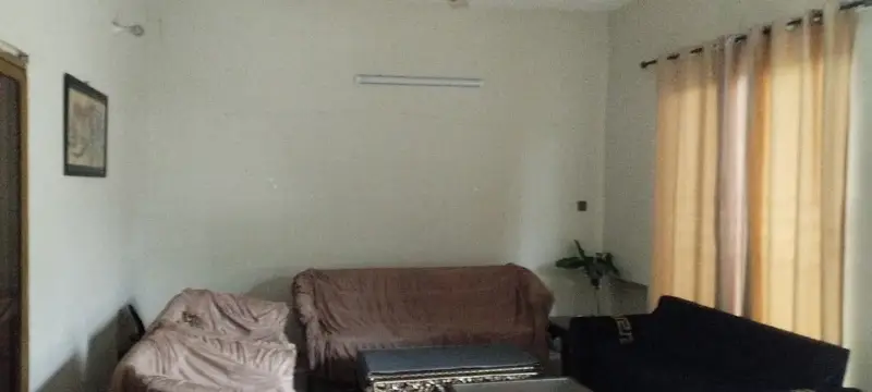 20 Marla Lower Portion For Rent In Township C1, Lahore - Image 1