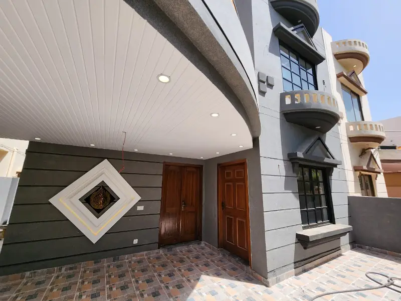 7.5 Marla House For Rent In Buch Executive Villas, Multan - Image 1